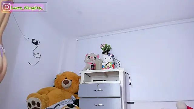 Laura naughty  online show from 01/08/25, 08:06