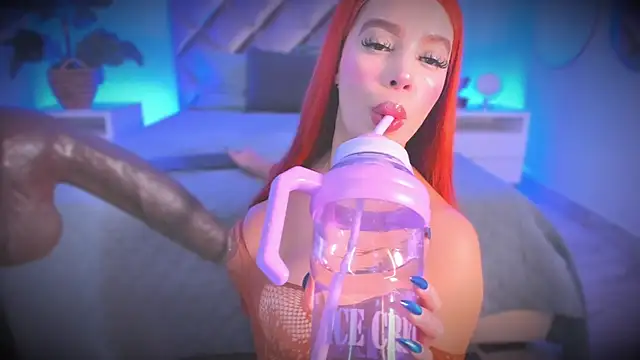 Snapshot of Crazyorange_ chatting on 11/10/25, 10:14 Crazyorange online show from 11/10/25, 10:14