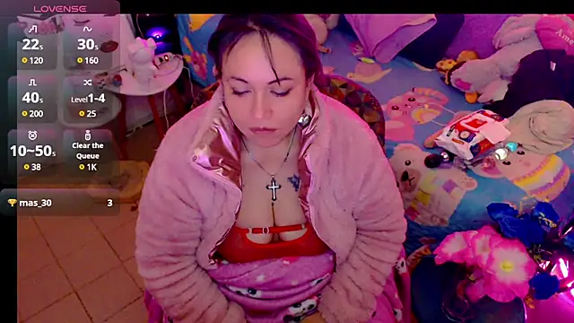 Snapshot of martina_bk chatting on 12/31/24, 09:53 martina bk online show from 12/31/24, 09:53