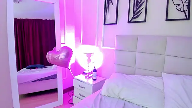 Alisa  walker online show from 01/09/25, 09:47