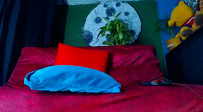 Mracialatina online show from 03/13/25, 12:48