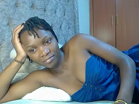 Snapshot of Naughty_Girl17 chatting on 02/22/25, 06:30 Naughty Girl17 online show from 02/22/25, 06:30