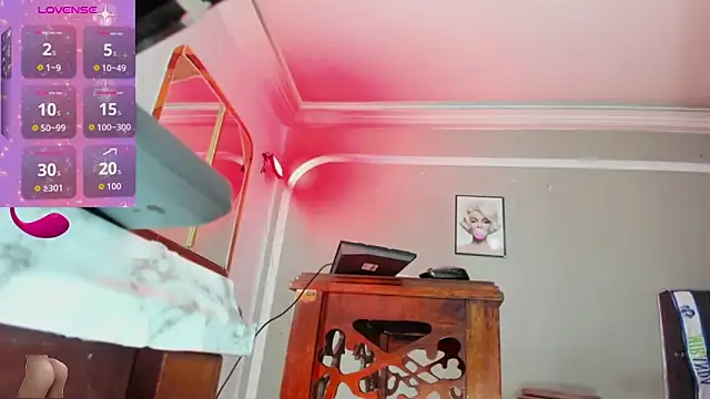 Jimena Grey online show from 03/04/26, 05:57