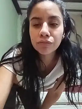 Michellluxo online show from 05/20/26, 10:27