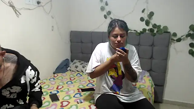 69 anal hard online show from 03/05/25, 09:04