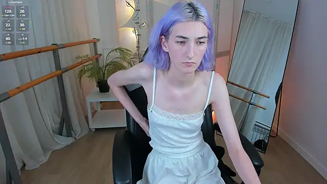 Snapshot of Mia_Cheers chatting on 09/12/25, 06:08 Mia Cheers online show from 09/12/25, 06:08