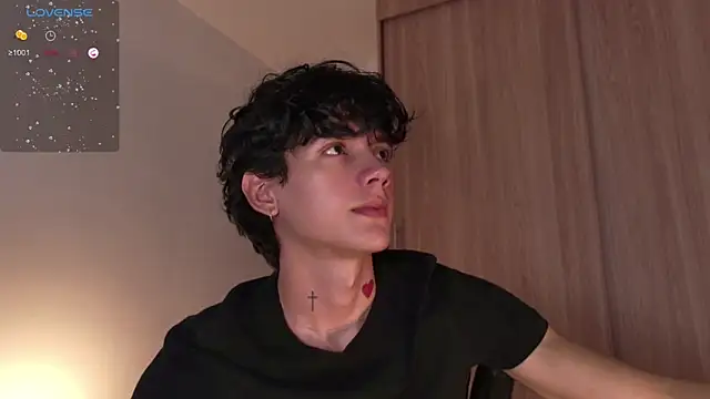 Snapshot of badboy_one_ chatting on 10/01/25, 08:48 badboy one online show from 10/01/25, 08:48