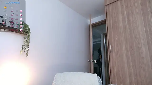 Snapshot of badboy_one_ chatting on 10/02/25, 09:55 badboy one online show from 10/02/25, 09:55