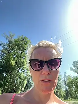 DirtyMargaret online show from 05/27/26, 08:22