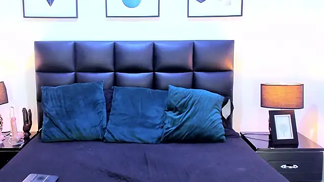 TaraCarson online show from 03/09/25, 02:07