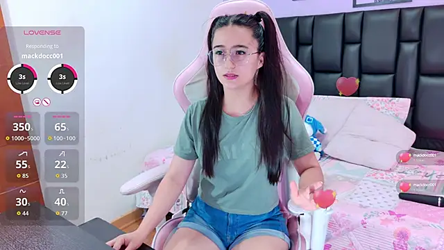 im-eliza online show from 10/14/25, 05:25