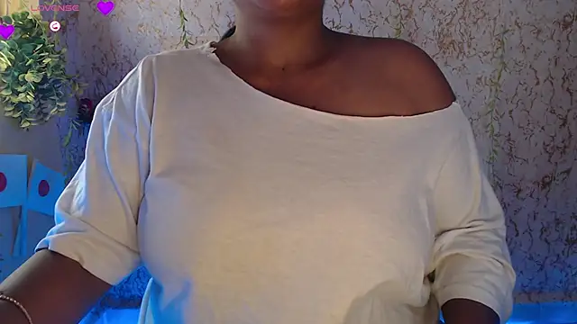 Prita07 online show from 06/15/26, 04:04