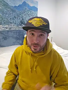 JeepinAround online show from 01/14/26, 03:17