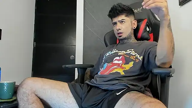 sergiio mesa27 online show from 12/05/24, 11:07