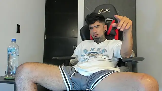 sergiio mesa27 online show from 02/06/25, 02:33