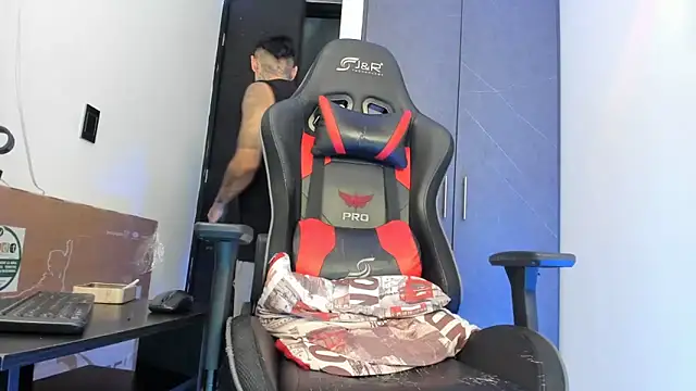 sergiio mesa27 online show from 02/26/25, 09:05