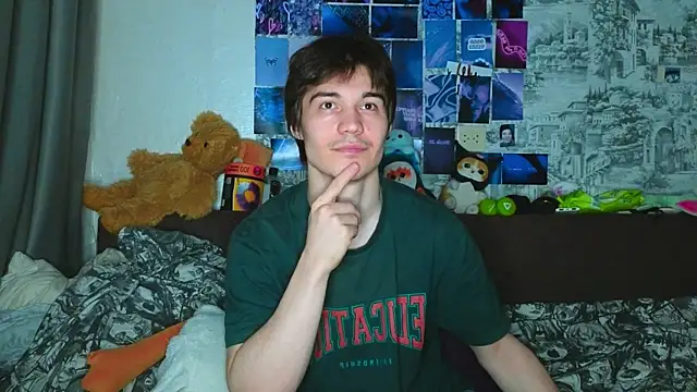 Snapshot of pepedastro chatting on 10/01/25, 09:10 pepedastro online show from 10/01/25, 09:10