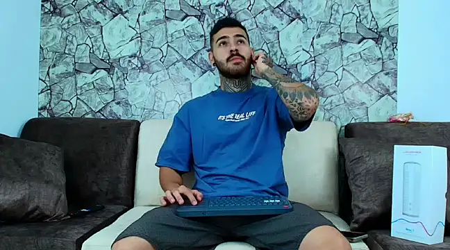 silvano torres online show from 12/06/24, 08:18