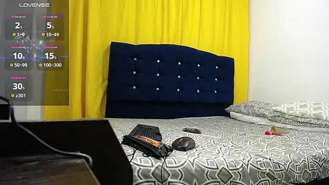 Snapshot of melpark chatting on 03/08/25, 12:00 melpark online show from 03/08/25, 12:00