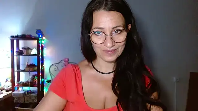 Snapshot of KeisyNeonX chatting on 10/29/25, 08:10 KeisyNeonX online show from 10/29/25, 08:10