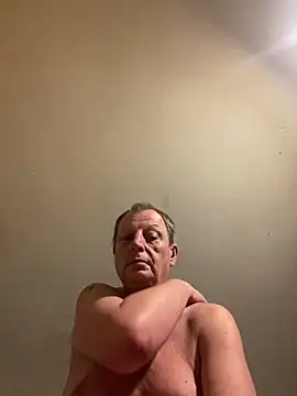 Snapshot of chubbybear2cum chatting on 11/01/25, 06:26 chubbybear2cum online show from 11/01/25, 06:26