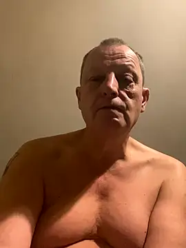 chubbybear2cum online show from 11/24/25, 07:35