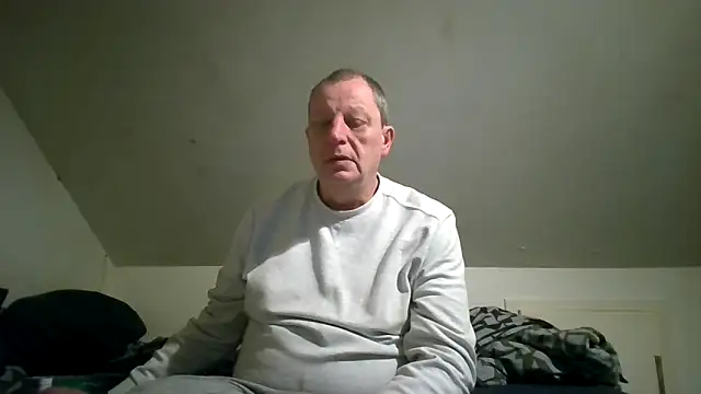 chubbybear2cum online show from 03/16/26, 08:51