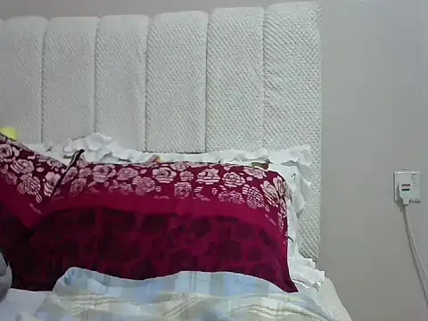 Shanty Shaniz online show from 05/13/26, 04:43