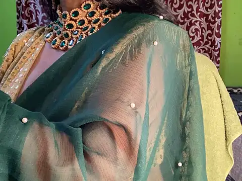 Aishwarya 101  online show from 09/19/25, 12:17