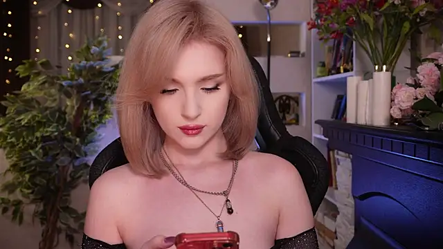 Chriss Fox online show from 02/25/26, 04:38