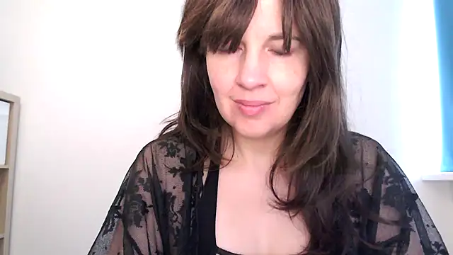 Ella Next Door online show from 01/07/26, 10:51