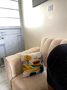 Snapshot of Naughty-sonia2 chatting on 09/09/25, 08:47 Naughty-sonia2 online show from 09/09/25, 08:47