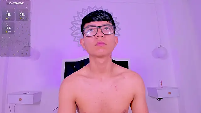 CodyTwink online show from 11/28/25, 03:25