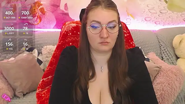 Nataly cute online show from 09/28/25, 06:24