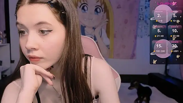 Snapshot of CoddleWeeper_ chatting on 09/30/25, 02:33 CoddleWeeper online show from 09/30/25, 02:33