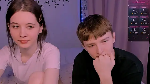 CoddleWeeper  online show from 03/17/26, 03:04