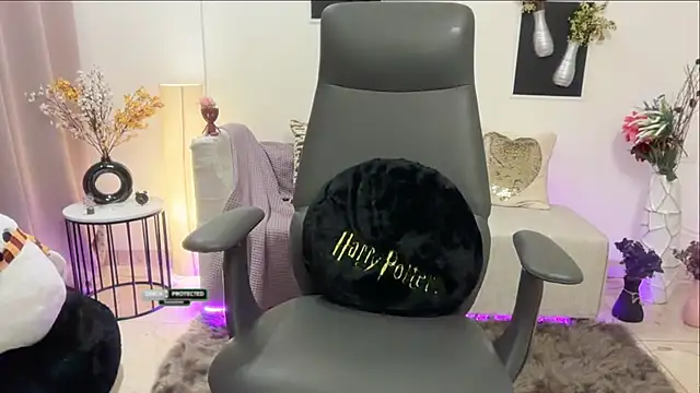 Unique-Beauty online show from 04/10/26, 05:06