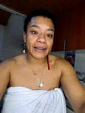 Snapshot of Selket11 chatting on 12/31/24, 11:31 Selket11 online show from 12/31/24, 11:31