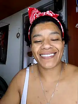 Snapshot of Selket11 chatting on 01/14/25, 08:15 Selket11 online show from 01/14/25, 08:15