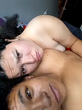 Snapshot of Selket11 chatting on 01/26/25, 03:36 Selket11 online show from 01/26/25, 03:36