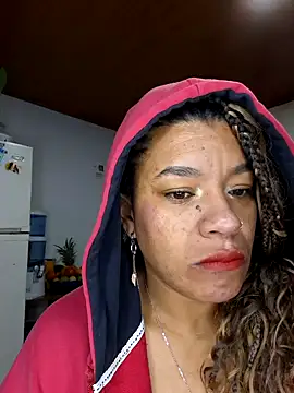 Snapshot of Selket11 chatting on 02/08/25, 10:29 Selket11 online show from 02/08/25, 10:29