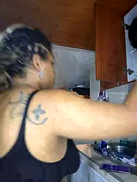 Snapshot of Selket11 chatting on 02/15/25, 11:58 Selket11 online show from 02/15/25, 11:58