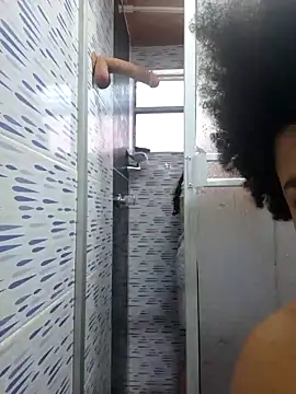 Snapshot of Selket11 chatting on 03/10/25, 01:10 Selket11 online show from 03/10/25, 01:10