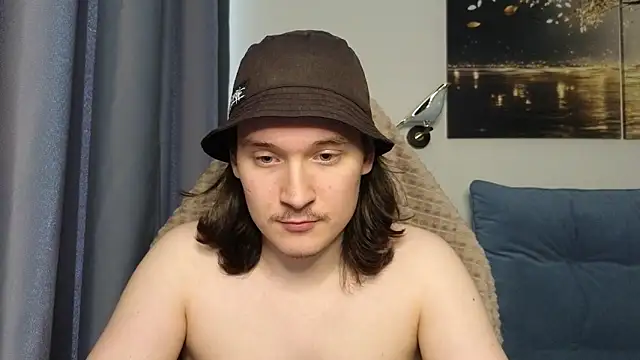 MoreRealAlex online show from 05/06/26, 01:49