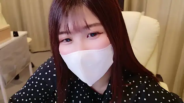 Snapshot of ManaMi-maru chatting on 02/02/25, 11:30 ManaMi-maru online show from 02/02/25, 11:30