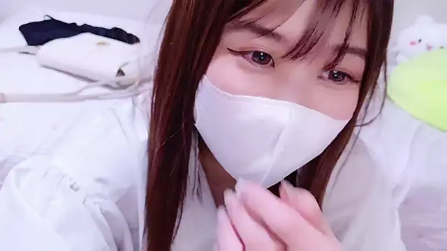 Snapshot of ManaMi-maru chatting on 02/05/25, 06:15 ManaMi-maru online show from 02/05/25, 06:15