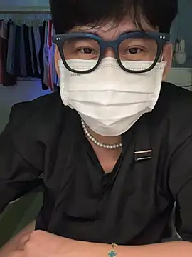 MinhTuanLive online show from 03/18/25, 07:31