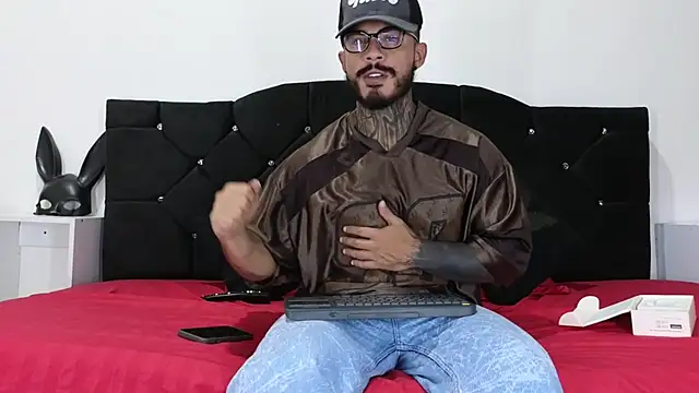 john cartter1 online show from 03/01/25, 07:04