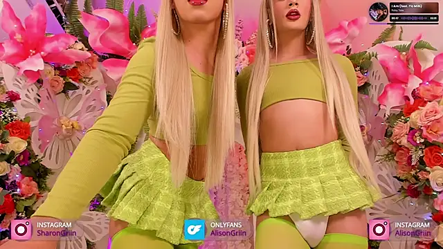 Snapshot of AlisonSharon chatting on 12/14/24, 02:56 AlisonSharon online show from 12/14/24, 02:56