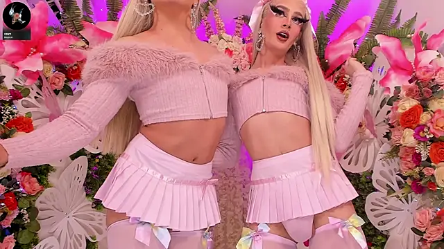 Snapshot of AlisonSharon chatting on 02/03/25, 06:34 AlisonSharon online show from 02/03/25, 06:34